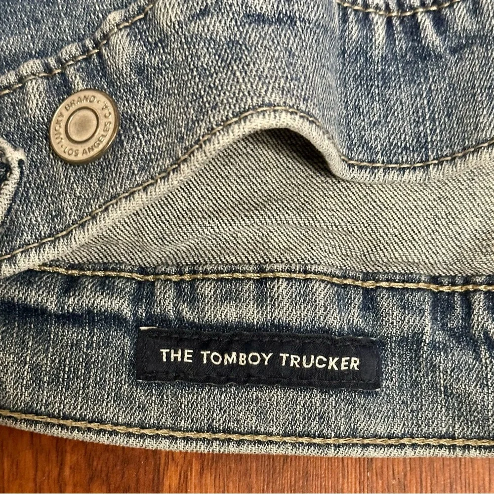 Lucky Brand Tomboy Trucker Jean Jacket — Women’s Size Large — Classic Denim - Picture 5 of 7
